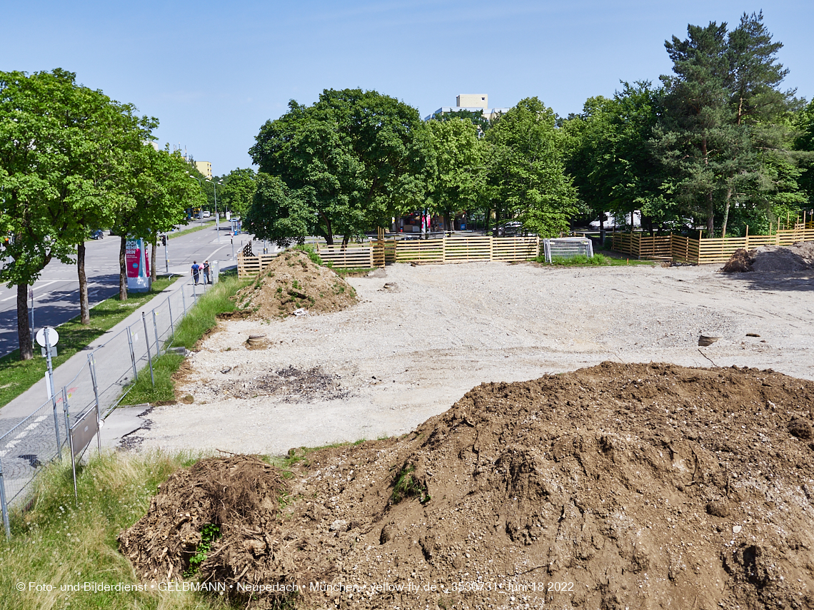 18.06.2022 - Baustelle zur Mütterberatung und Haus für Kinder